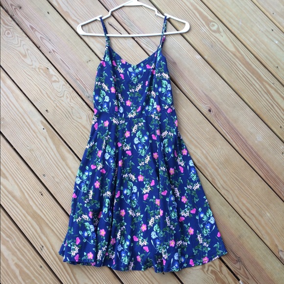 Old Navy Dresses & Skirts - Old Navy Blue Floral Swing Dress